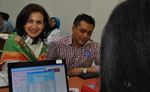 Diambil Darahnya, Wanda Hamidah Meringis