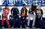 Big Bang Manggung Berjaket Hermes