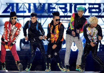 Big Bang Manggung Berjaket Hermes