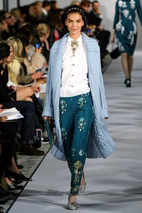 Oscar De La Renta, Fall/Winter 2012. New York Fashion Week 2012. [Photo by Neilson Barnard/Getty Images]