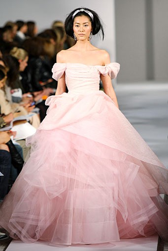 Oscar De La Renta, Fall/Winter 2012. New York Fashion Week 2012. [Photo by Neilson Barnard/Getty Images]