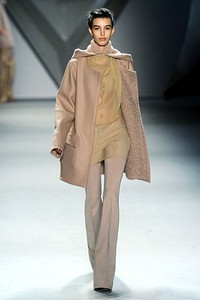 Vera Wang, Fall/Winter 2012. New York Fashion Week 2012. [Photo by Frazer Harrison/Getty Images for Mercedes-Benz Fashion Week]