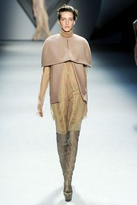 Vera Wang, Fall/Winter 2012. New York Fashion Week 2012. [Photo by Frazer Harrison/Getty Images for Mercedes-Benz Fashion Week]