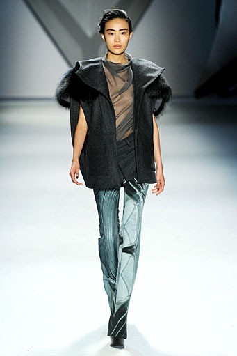 Vera Wang, Fall/Winter 2012. New York Fashion Week 2012. [Photo by Frazer Harrison/Getty Images for Mercedes-Benz Fashion Week]