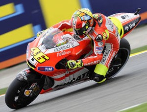 Ducati Desmosedici Rossi & Stoner Dilelang