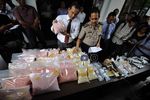 Terendus Polisi, Ribuan Ekstasi Gagal Dipasarkan
