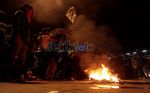 Anti BBM Naik, Ban Dibakar-Jalan Diblokir
