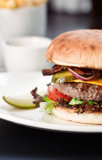 Batasi Makanan Ini Jika Sedang Berdiet!