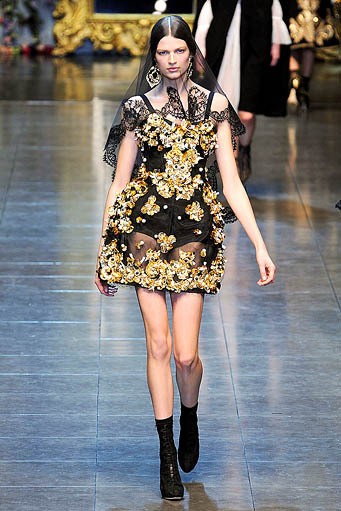 Dolce & Gabbana, Fall/Winter 2012. Milan Fashion Week 2012. [Photo by Vittorio Zunino Celotto/Getty Images]