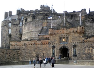 Hiii! Ada Hantu di Kastil Edinburgh, Skotlandia