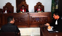 Majelis hakim mengatakan produk Apple yang diperdagangkan sudah memenuhi persyaratan tekhnis yang ditetapkan undang-undang.