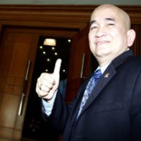 Ruhut Serang Aziz Syamsuddin Soal Dugaan Main Proyek di Kejagung