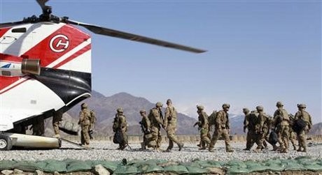 Tentara AS Pembantai 16 Warga Afghan Diterbangkan ke Kuwait