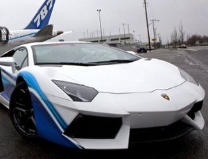 Wow, Aventador Versi Boeing 787 Dreamliner