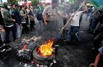 HMI Kembali Bakar Ban, Polisi Minta Maaf