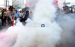 HMI Kembali Bakar Ban, Polisi Minta Maaf