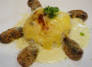 Ada Mushroom Baked Rice yang Gurih Wangi di Gudang