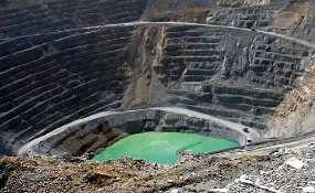 Wah! SBY Bertarung dengan DPR dan BPK Rebut Saham Newmont