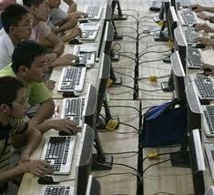 17 Pelajar di MedanTerjaring Razia, 2 Warnet Diputus Jaringan