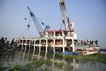 Kapal Feri Tenggelam di Bangladesh, 138 Tewas