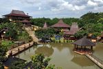 Menikmati Kesejukan Sentul di Akhir Pekan