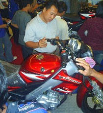 Hampir 50% Pembeli Motor Kredit Hanya Setor DP Rp 500.000