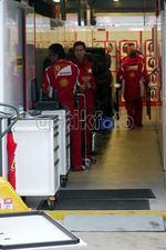 Paddock yang Sibuk