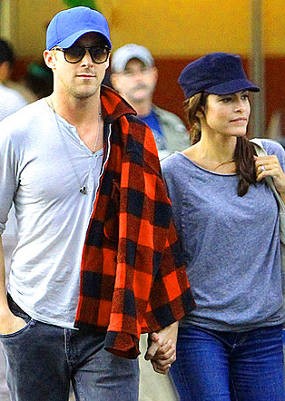 Jaga George, Eva Mendes Serius Pacari Ryan Gosling