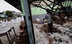 Di Jakarta, Sekolah Ini Ambruk Karena Nggak Ada Biaya !