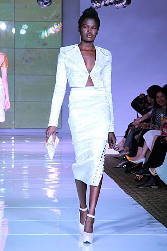 SPOUS by Priyo Oktaviano. Plaza Indonesia Fashion Week SS 2012 at Plaza Indonesia. Jakarta. [Foto: Mohammad Abduh/Wolipop]