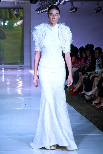 SPOUS by Priyo Oktaviano. Plaza Indonesia Fashion Week SS 2012 at Plaza Indonesia. Jakarta. [Foto: Mohammad Abduh/Wolipop]