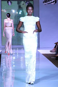 SPOUS by Priyo Oktaviano. Plaza Indonesia Fashion Week SS 2012 at Plaza Indonesia. Jakarta. [Foto: Mohammad Abduh/Wolipop]