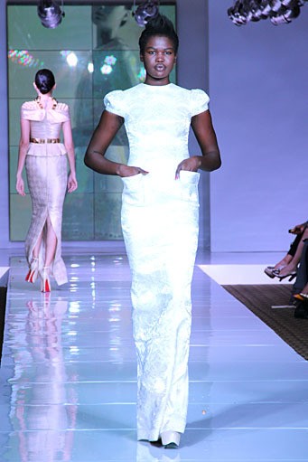 SPOUS by Priyo Oktaviano. Plaza Indonesia Fashion Week SS 2012 at Plaza Indonesia. Jakarta. [Foto: Mohammad Abduh/Wolipop]
