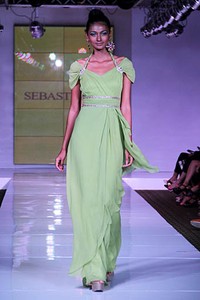Sebastian Gunawan Sebastians. Plaza Indonesia Fashion Week SS 2012 at Plaza Indonesia. Jakarta. [Foto: Mohammad Abduh/Wolipop]