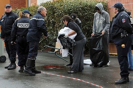 Prancis Buru Pria Berkendara Motor Penebar Maut