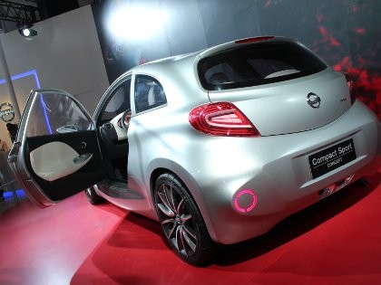 Nissan Tawarkan Datsun untuk Mobil Murah Indonesia