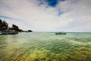 Eskapisme Cantik di Utara Jakarta