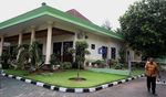 Jelang Eksekusi KPK, Rumah Mochtar Muhammad Sepi