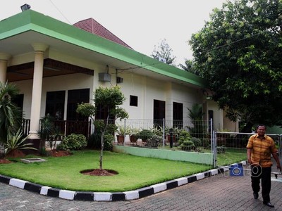 Jelang Eksekusi KPK, Rumah Mochtar Muhammad Sepi