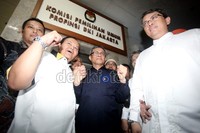 Calon dari PKS, Hidayat Nur Wahid-Didik Rachbini. Pasangan ini ditentukan paling akhir. Bahkan keduanya mendaftar 90 menit sebelum loket ditutup.