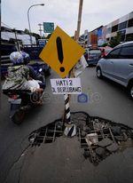 Jembatan Amblas, Jalan Teluk Gong Berlubang
