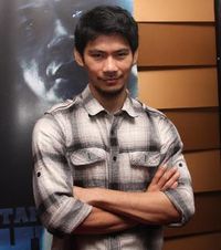 Donny alamsyah deals the raid