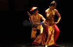 Kabaret Oriental: Anak Emas Juragan Batik