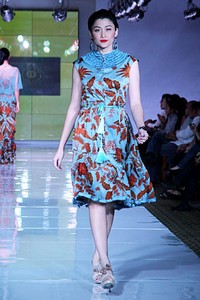 Iwan Tirta Love in Spring.. Plaza Indonesia Fashion Week SS 2012. Plaza Indonesia. Jakarta. [Foto: Mohammad Abduh/Wolipop]