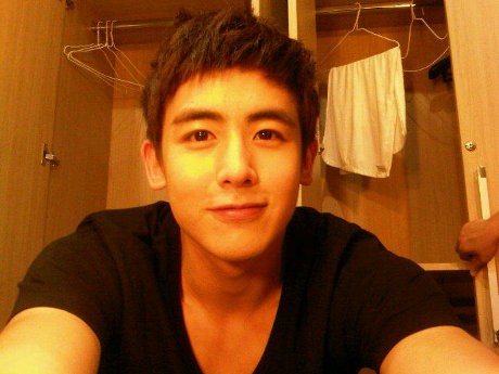 Cara Nichkhun 2PM Hilangkan Stres