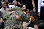 Bebas, Eks Bupati Sragen Sujud Syukur