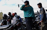 Mereka mengaku sangan keberatan dengan kenaikan harga BBM.