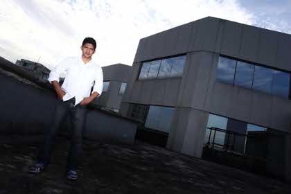 Disandingkan dengan Toni Jaa, Iko Uwais Merendah