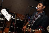 Virgoun sedang sibuk untuk persiapan konser rilis album mereka.