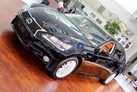 Lexus GS 350 dibanderol dengan harga Rp 1,08 miliar.